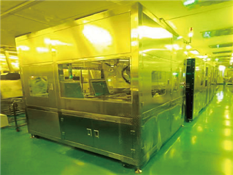 Six axis robot retractable board machine